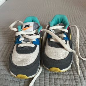 Nice sneakers for toddlers